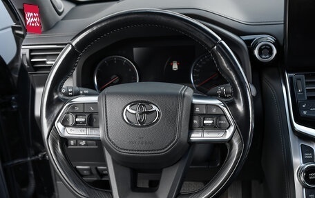 Toyota Land Cruiser, 2022 год, 7 998 000 рублей, 17 фотография