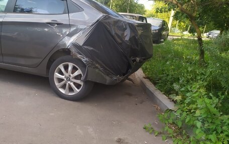 Hyundai Solaris II рестайлинг, 2011 год, 400 000 рублей, 7 фотография