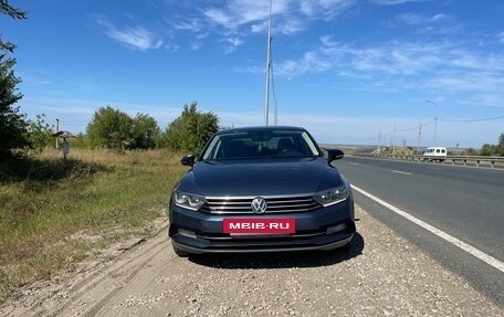 Volkswagen Passat B8 рестайлинг, 2017 год, 1 420 000 рублей, 4 фотография