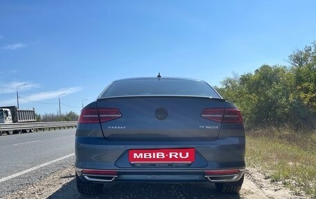 Volkswagen Passat B8 рестайлинг, 2017 год, 1 420 000 рублей, 7 фотография