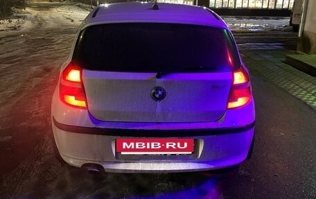 BMW 1 серия, 2009 год, 500 000 рублей, 4 фотография