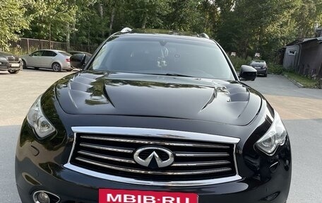 Infiniti FX II, 2012 год, 1 540 000 рублей, 2 фотография