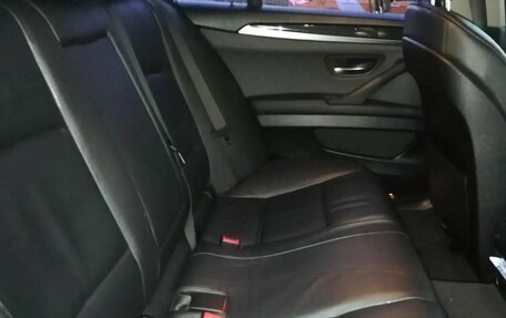 BMW 5 серия, 2011 год, 1 450 000 рублей, 10 фотография