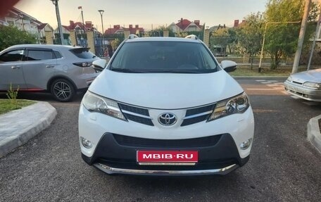 Toyota RAV4, 2014 год, 1 800 000 рублей, 1 фотография