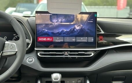 Toyota Highlander, 2026 год, 5 020 000 рублей, 23 фотография
