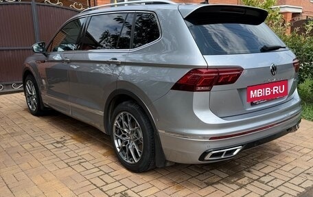 Volkswagen Tiguan II, 2021 год, 3 150 000 рублей, 4 фотография