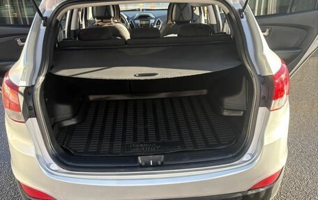 Hyundai ix35 I рестайлинг, 2010 год, 1 100 000 рублей, 9 фотография