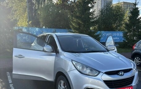 Hyundai ix35 I рестайлинг, 2010 год, 1 100 000 рублей, 3 фотография