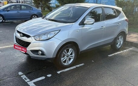 Hyundai ix35 I рестайлинг, 2010 год, 1 100 000 рублей, 4 фотография