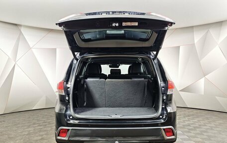 Toyota Highlander III, 2017 год, 2 997 000 рублей, 11 фотография