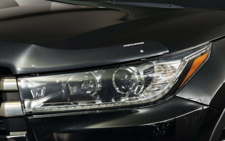 Toyota Highlander III, 2017 год, 2 997 000 рублей, 10 фотография