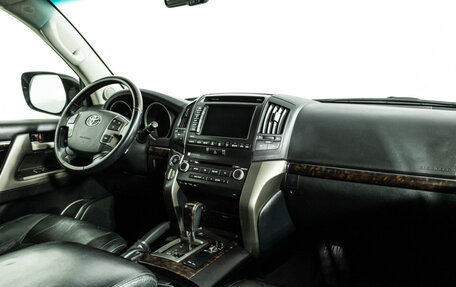 Toyota Land Cruiser 200, 2011 год, 3 200 000 рублей, 9 фотография