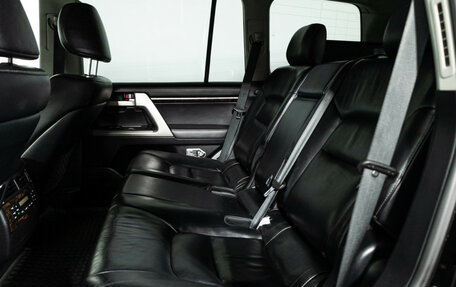 Toyota Land Cruiser 200, 2011 год, 3 200 000 рублей, 10 фотография