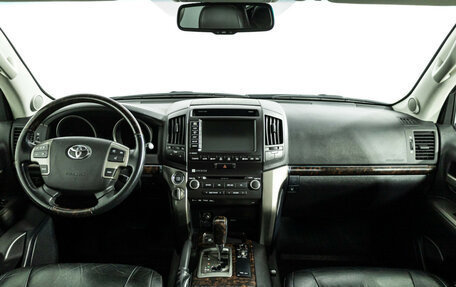 Toyota Land Cruiser 200, 2011 год, 3 200 000 рублей, 13 фотография