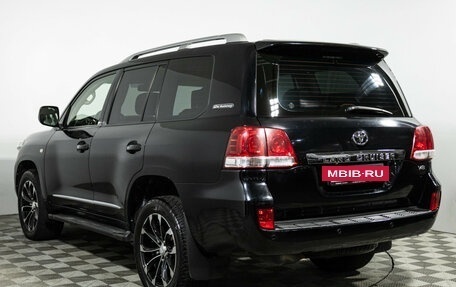Toyota Land Cruiser 200, 2011 год, 3 200 000 рублей, 7 фотография