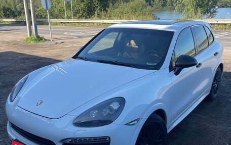 Porsche Cayenne III, 2012 год, 2 650 000 рублей, 2 фотография