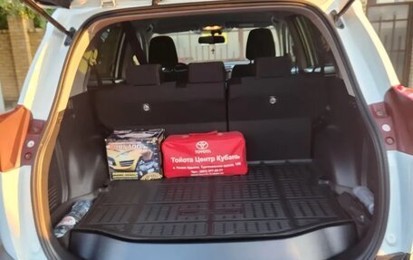 Toyota RAV4, 2014 год, 1 800 000 рублей, 10 фотография