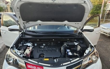 Toyota RAV4, 2014 год, 1 800 000 рублей, 5 фотография