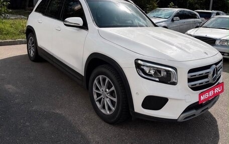 Mercedes-Benz GLB, 2021 год, 3 280 000 рублей, 2 фотография