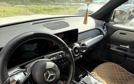 Mercedes-Benz GLB, 2021 год, 3 280 000 рублей, 6 фотография