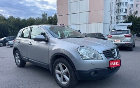 Nissan Qashqai, 2008 год, 700 000 рублей, 2 фотография