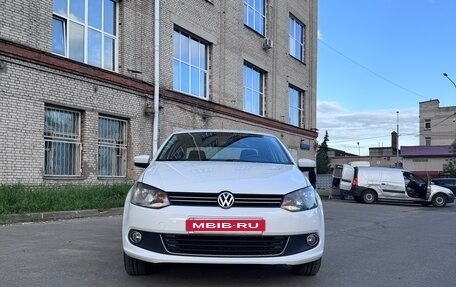 Volkswagen Polo VI (EU Market), 2012 год, 800 000 рублей, 9 фотография