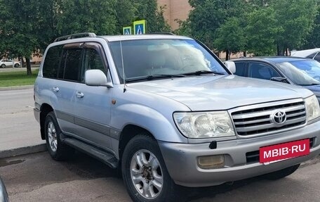 Toyota Land Cruiser 100 рестайлинг 2, 2005 год, 1 500 000 рублей, 2 фотография