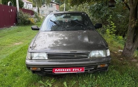 Toyota Carina, 1988 год, 65 000 рублей, 1 фотография