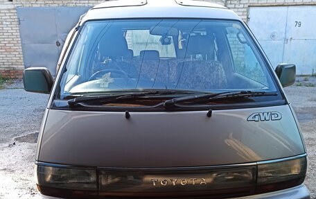 Toyota Town Ace III, 1991 год, 329 000 рублей, 1 фотография