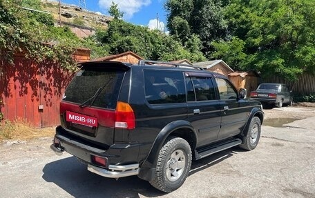 Mitsubishi Pajero Sport II рестайлинг, 2000 год, 870 000 рублей, 4 фотография
