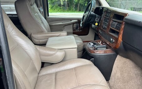 Chevrolet Express II, 2011 год, 1 800 000 рублей, 9 фотография