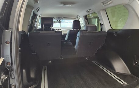 Toyota Land Cruiser Prado 150 рестайлинг 2, 2015 год, 2 950 000 рублей, 10 фотография
