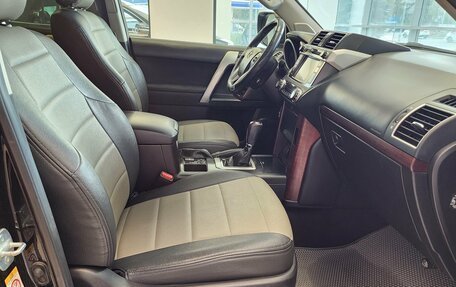 Toyota Land Cruiser Prado 150 рестайлинг 2, 2015 год, 2 950 000 рублей, 14 фотография