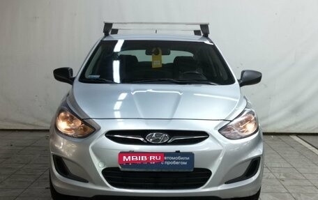 Hyundai Solaris II рестайлинг, 2014 год, 720 000 рублей, 2 фотография