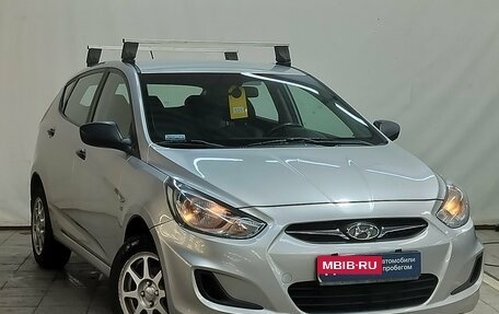 Hyundai Solaris II рестайлинг, 2014 год, 720 000 рублей, 3 фотография