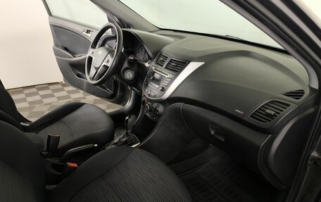 Hyundai Solaris II рестайлинг, 2015 год, 990 000 рублей, 10 фотография