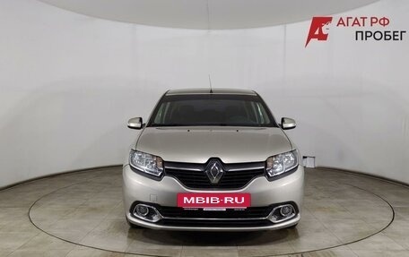 Renault Logan II, 2015 год, 670 000 рублей, 2 фотография