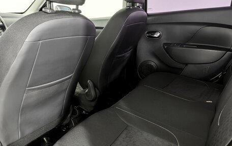 Renault Logan II, 2015 год, 670 000 рублей, 15 фотография