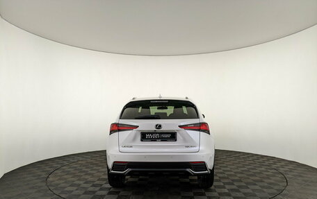 Lexus NX I, 2019 год, 3 600 000 рублей, 6 фотография