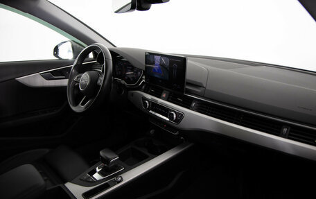 Audi A4, 2021 год, 3 499 000 рублей, 11 фотография