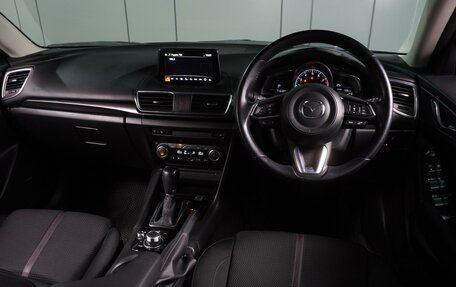 Mazda Axela, 2017 год, 1 699 000 рублей, 6 фотография