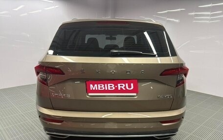Skoda Karoq I, 2022 год, 1 700 000 рублей, 6 фотография