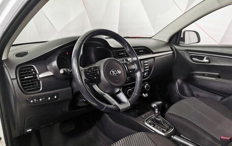 KIA Rio IV, 2018 год, 1 375 000 рублей, 18 фотография