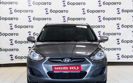 Hyundai Solaris II рестайлинг, 2011 год, 720 000 рублей, 2 фотография
