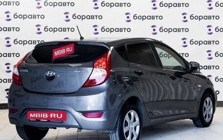 Hyundai Solaris II рестайлинг, 2011 год, 720 000 рублей, 5 фотография