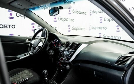 Hyundai Solaris II рестайлинг, 2011 год, 720 000 рублей, 19 фотография