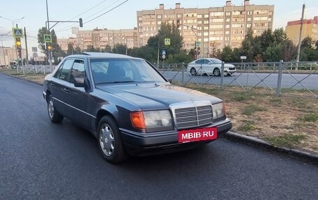 Mercedes-Benz E-Класс, 1993 год, 570 000 рублей, 7 фотография