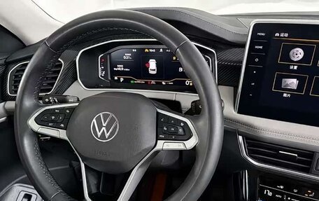 Volkswagen Touran III, 2023 год, 2 510 000 рублей, 7 фотография