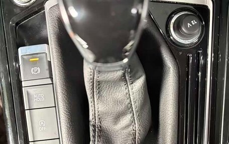 Volkswagen Touran III, 2023 год, 2 510 000 рублей, 17 фотография