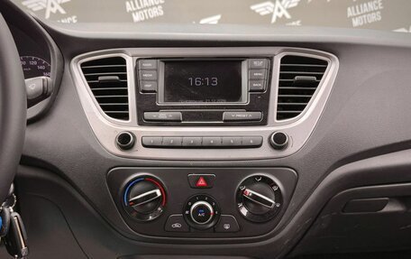 Hyundai Solaris II рестайлинг, 2019 год, 889 000 рублей, 13 фотография